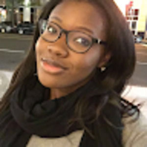 Meet your Posher, Alexia